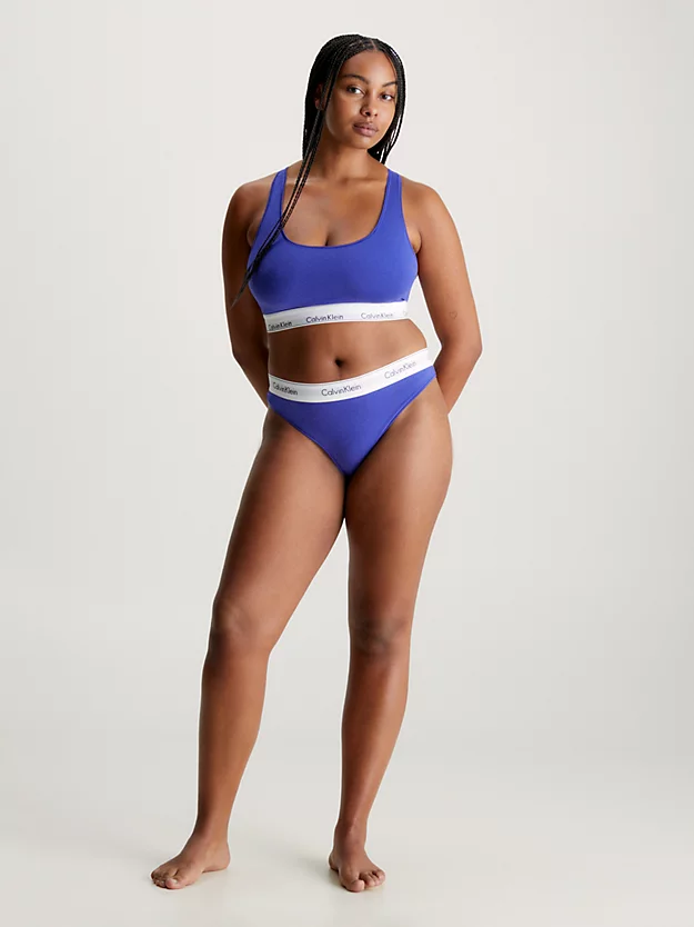 Calvin Klein Plus Size Thong - Modern Cotton 7 Calvin Klein Plus Size Thong - Modern Cotton - Image 5