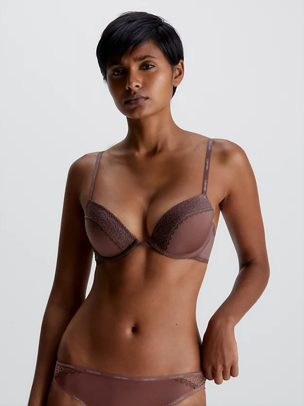 Calvin Klein Plunge Push-Up Bra - Flirty 4 Calvin Klein Plunge Push-Up Bra - Flirty - Image 2