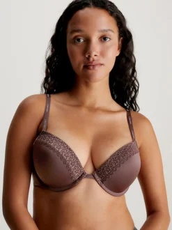 Calvin Klein Plunge Push-Up Bra - Flirty 15 Calvin Klein Plunge Push-Up Bra - Flirty -Everywear Shop 000QF5145E FQ2 alternate6