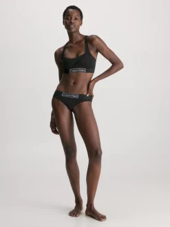 Calvin Klein Maternity Bralette - Reimagined Heritage 11 Calvin Klein Maternity Bralette - Reimagined Heritage -Everywear Shop 000QF6752E UB1 alternate4