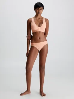 Calvin Klein Lace Recovery Bralette -Everywear Shop 000QF7110E FSR alternate5