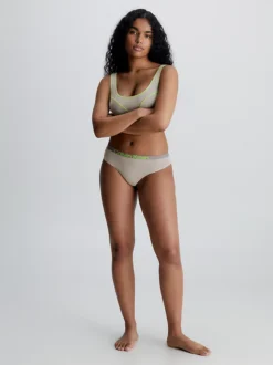 Calvin Klein Thong - Future Shift -Everywear Shop 000QF7401E PET alternate5