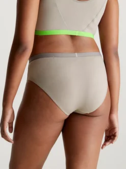 Calvin Klein Plus Size Bikini Briefs - Future Shift 9 Calvin Klein Plus Size Bikini Briefs - Future Shift -Everywear Shop 000QF7462E PET alternate2