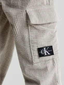 Calvin Klein Relaxed Corduroy Cargo Joggers 9 Calvin Klein Relaxed Corduroy Cargo Joggers -Everywear Shop IB0IB01901 PEE alternate2