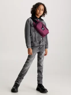 Calvin Klein Unisex Logo Bum Bag -Everywear Shop IU0IU00503 VAC alternate3