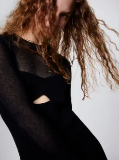 Calvin Klein Long Sleeve Knit Midi Dress 12 Calvin Klein Long Sleeve Knit Midi Dress -Everywear Shop J20J220981 BEH alternate3