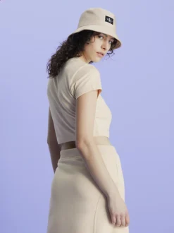 Calvin Klein Cropped Monogram T-shirt 12 Calvin Klein Cropped Monogram T-shirt -Everywear Shop J20J222069 ACJ alternate2