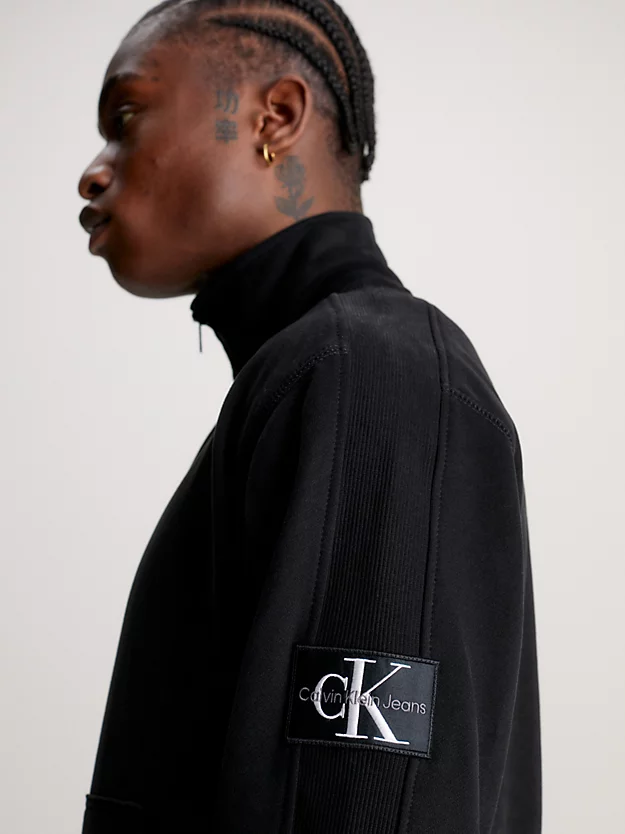 Calvin Klein Badge Zip Neck Sweatshirt 6 Calvin Klein Badge Zip Neck Sweatshirt - Image 4