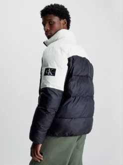 Calvin Klein Colour Block Puffer Jacket -Everywear Shop J30J323461 LCE alternate2