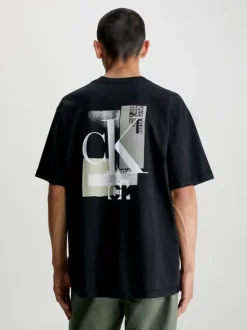 Calvin Klein Oversized Back Logo T-shirt -Everywear Shop J30J324021 BEH alternate1