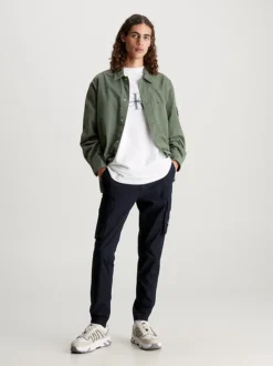 Calvin Klein Skinny Washed Cargo Pants -Everywear Shop J30J324039 BEH alternate4