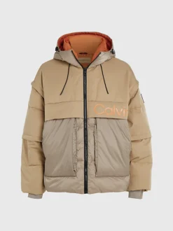 Calvin Klein Oversized 2-in-1 Puffer Jacket -Everywear Shop J30J324061 PED alternate5