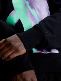 Calvin Klein Cotton Photo Print Hoodie -Everywear Shop J30J324309 BEH alternate2