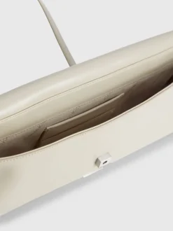 Calvin Klein Large Recycled Shoulder Bag -Everywear Shop K60K610936 PEA alternate4