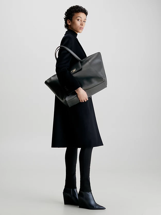 Calvin Klein Large Tote Bag 4 Calvin Klein Large Tote Bag - Image 2