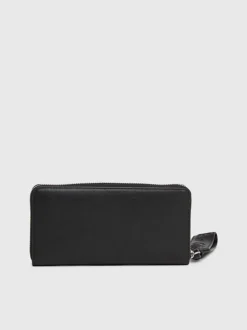 Calvin Klein RFID Wristlet Zip Around Wallet 7 Calvin Klein RFID Wristlet Zip Around Wallet -Everywear Shop K60K611388 BEH alternate2