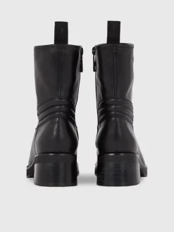 Calvin Klein Leather Heeled Boots -Everywear Shop YW0YW01330 0GT alternate3